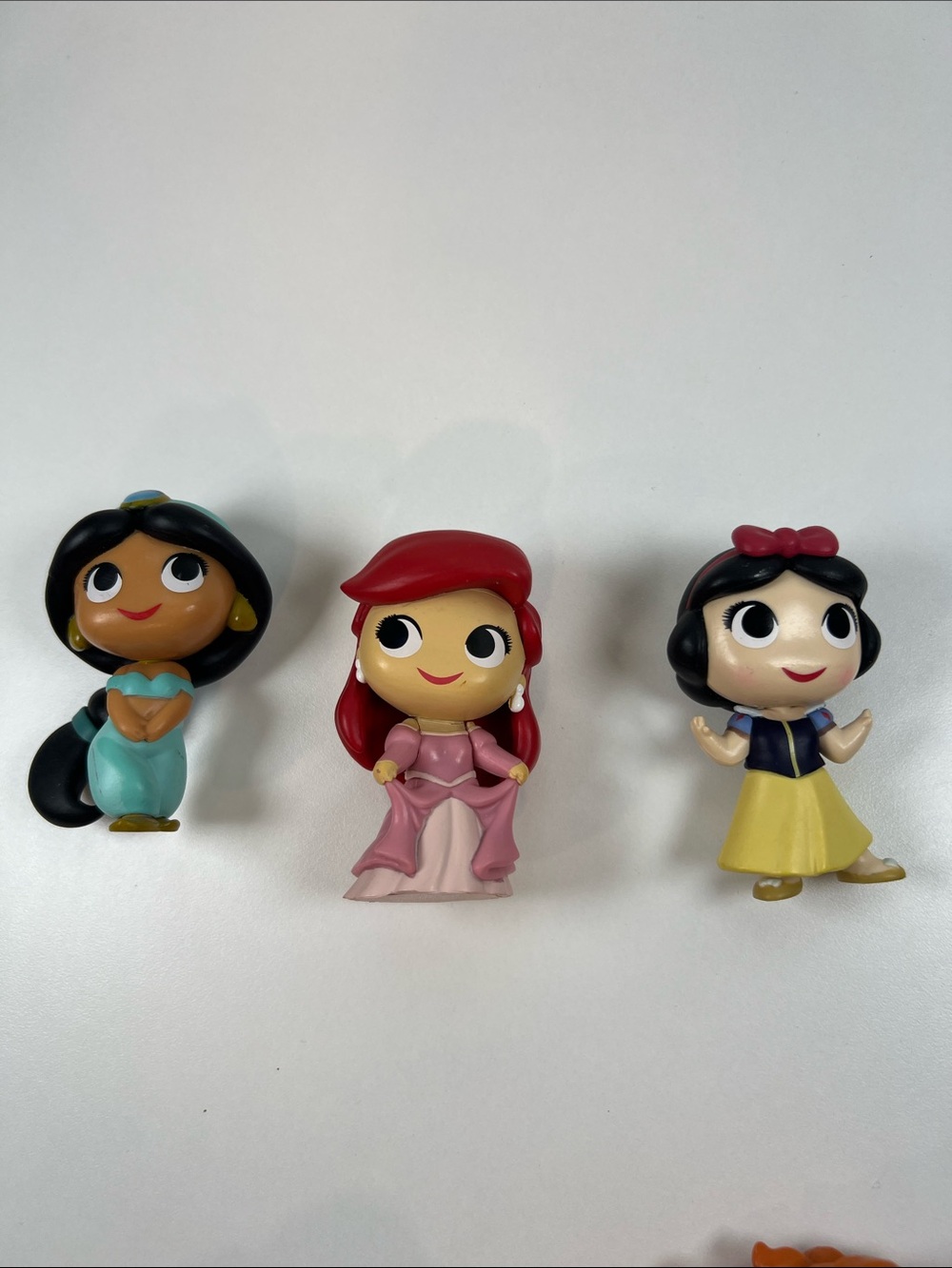 Funko Bitty Pop Disney Princess Figure Set Ariel Belle Jasmine Snow White Merida - Picture 3 of 8